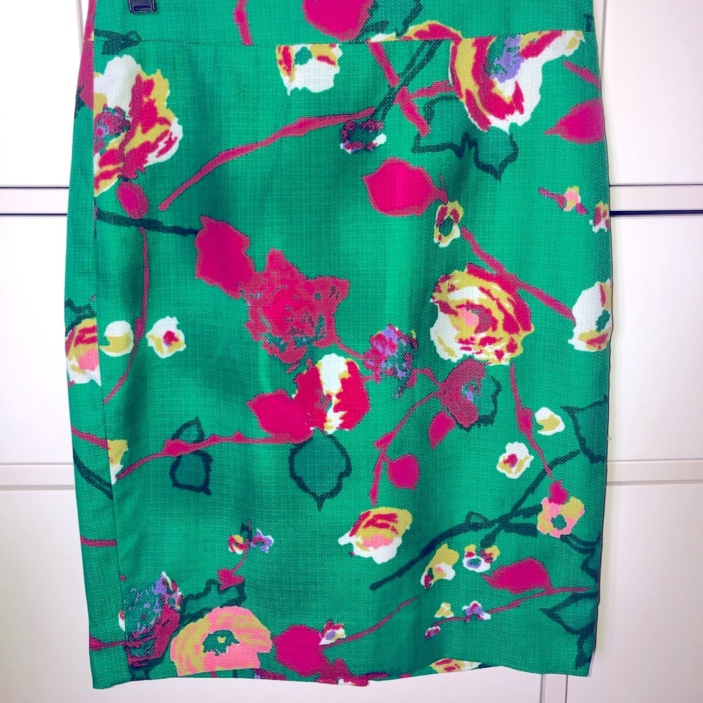 NWT JCrew Factory Floral Pencil Skirt, Size 00